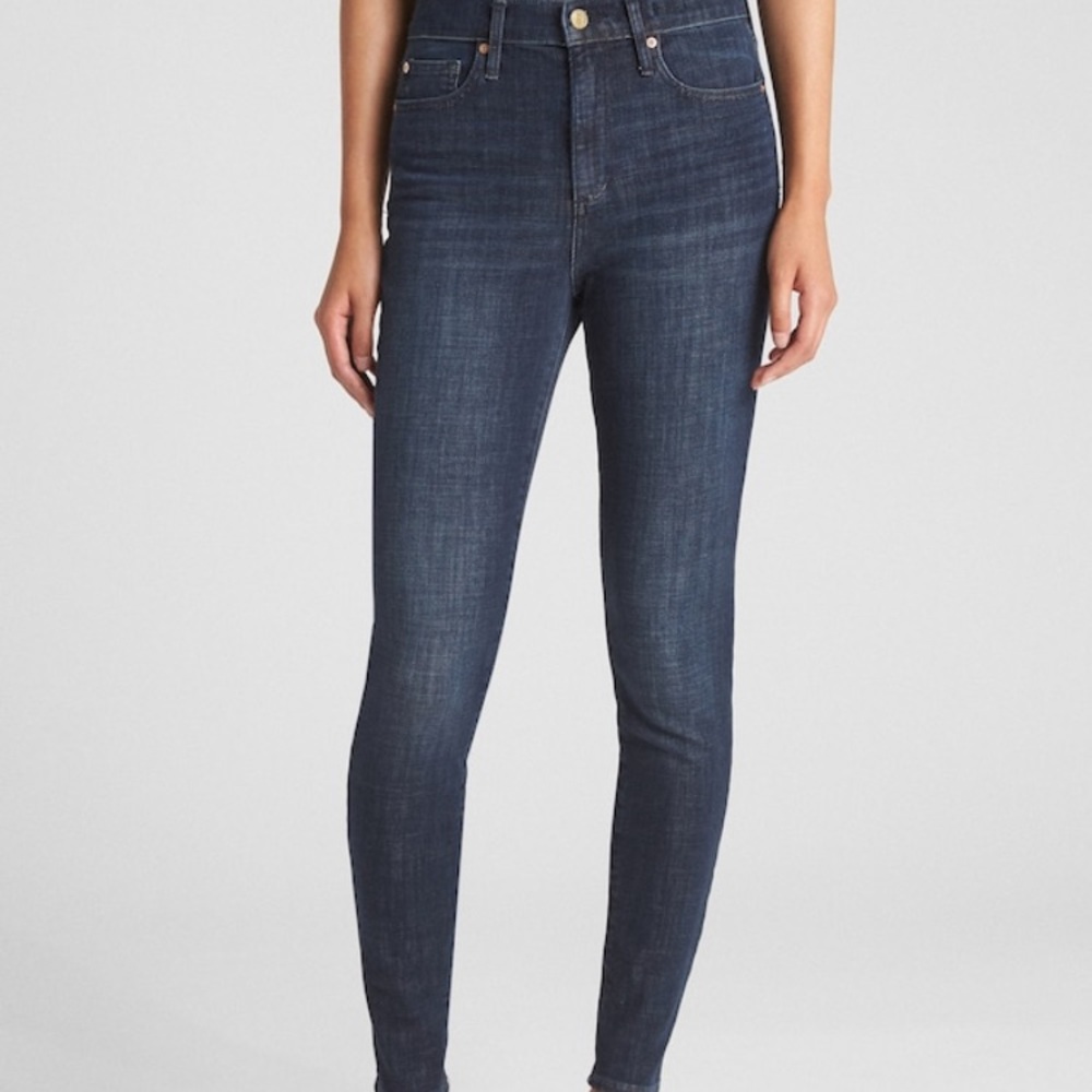 GAP True Skinny Jeans Dark Blue Wash